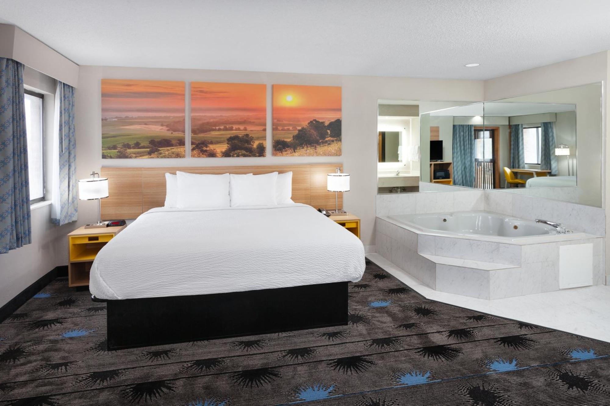 Days Inn By Wyndham Wooster Bagian luar foto